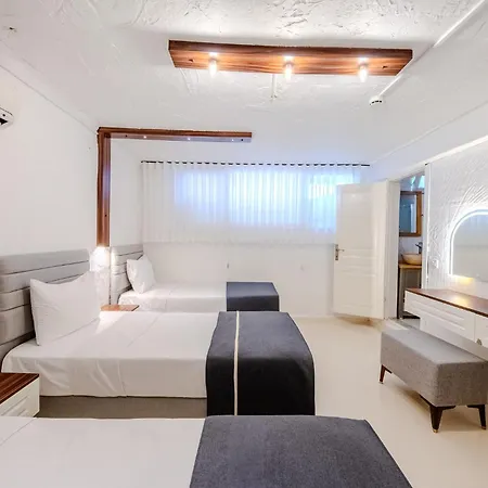 B House * ألاتشاتي