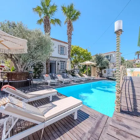 B House * ألاتشاتي