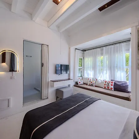 B House فندق ألاتشاتي